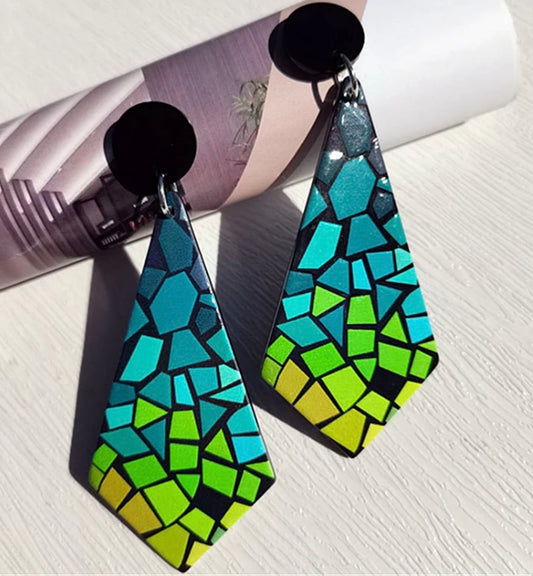 Geometric color lock earrings