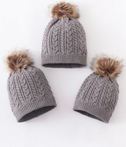 Grey knit Pom Pom beanie